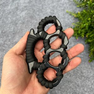 Tay đấm gấu titan màu đen