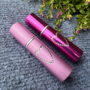 Xịt cay thỏi son